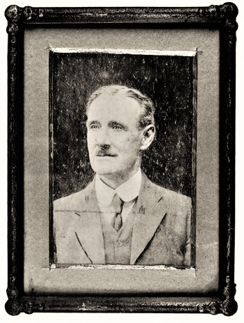 Portrait of FG that Will Day kept on his desk in golden frame - from CF edit